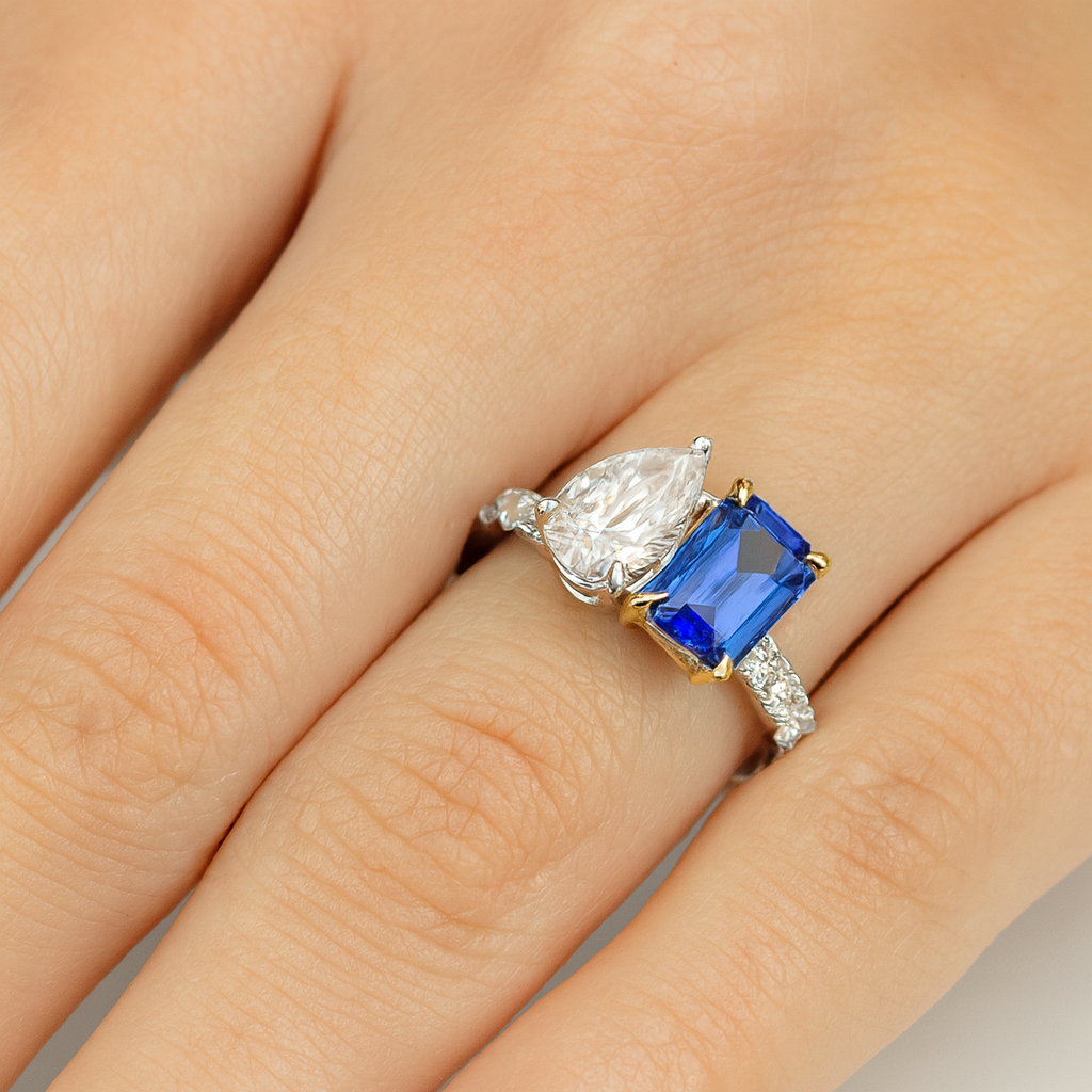 Toi et Moi Sapphire & Diamond Ring
