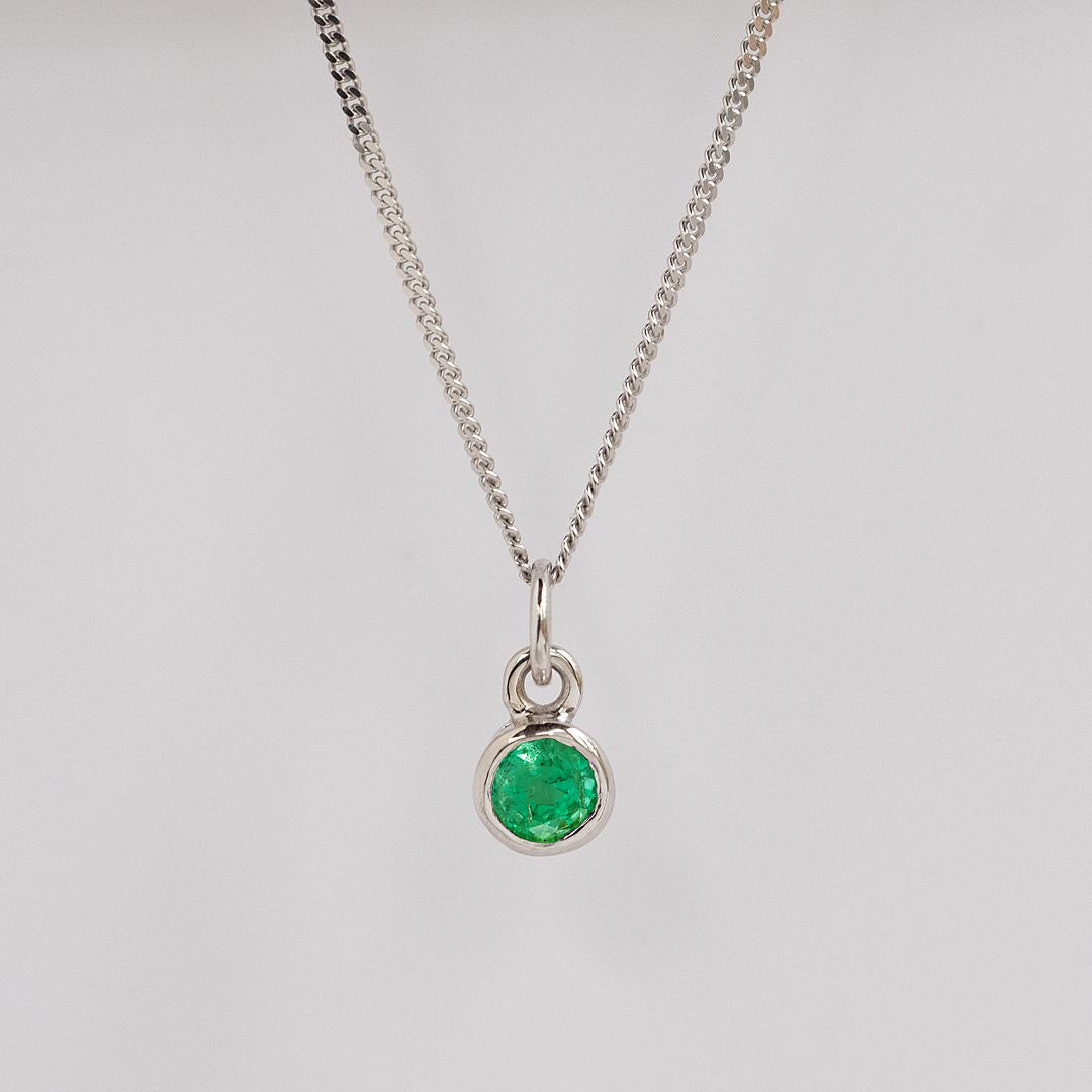 9ct Birthstone - May (Emerald) - Available in Yellow, Rose or White Gold