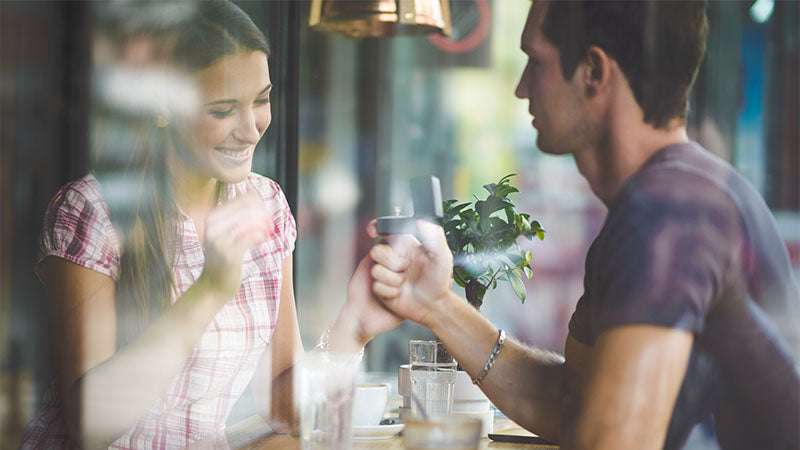 One for the men – How to buy her the perfect engagement ring