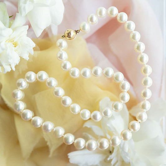 The Timeless Elegance of A Japanese Akoya Pearl Necklace