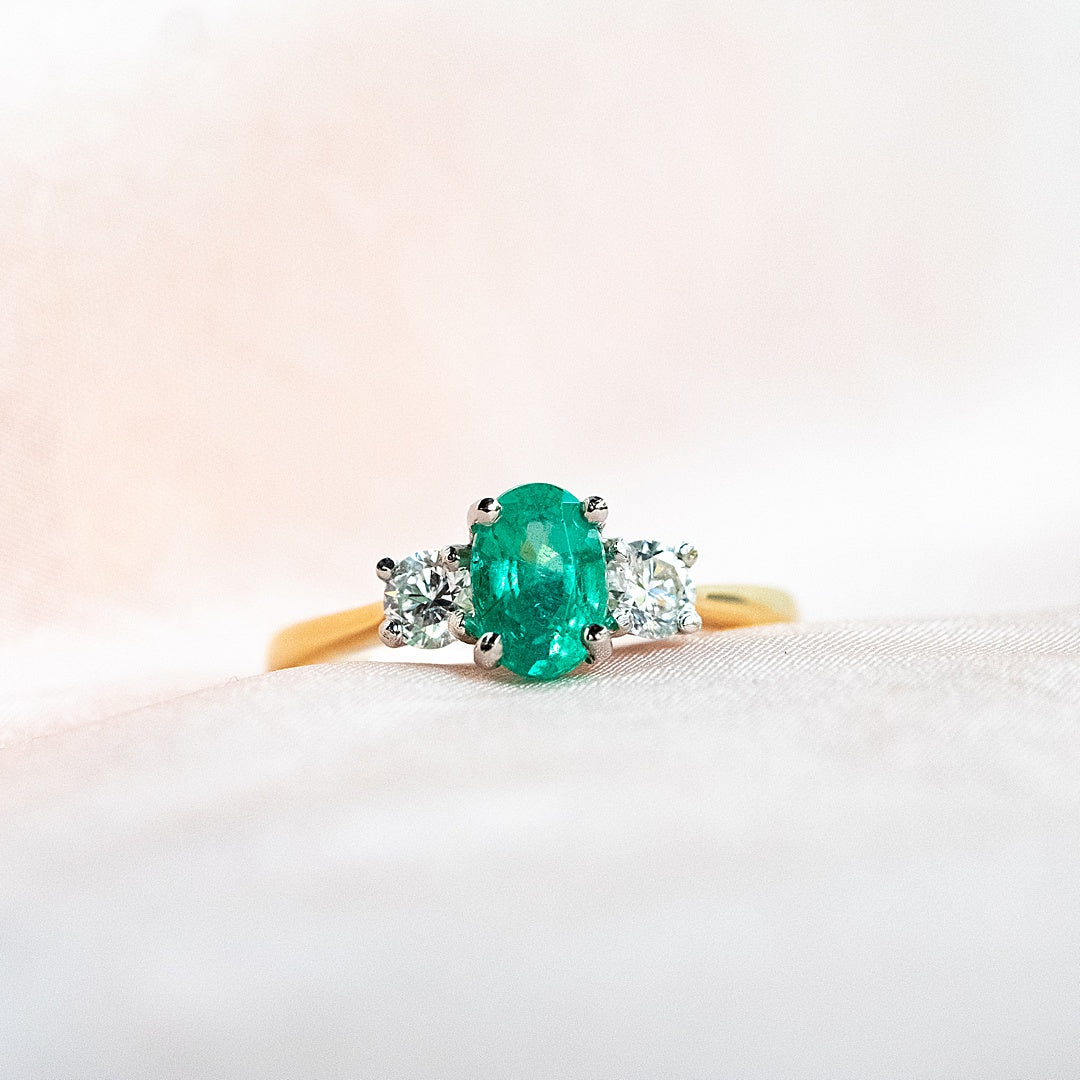 ANNIVERSARY GEMSTONES PART 4: EMERALD