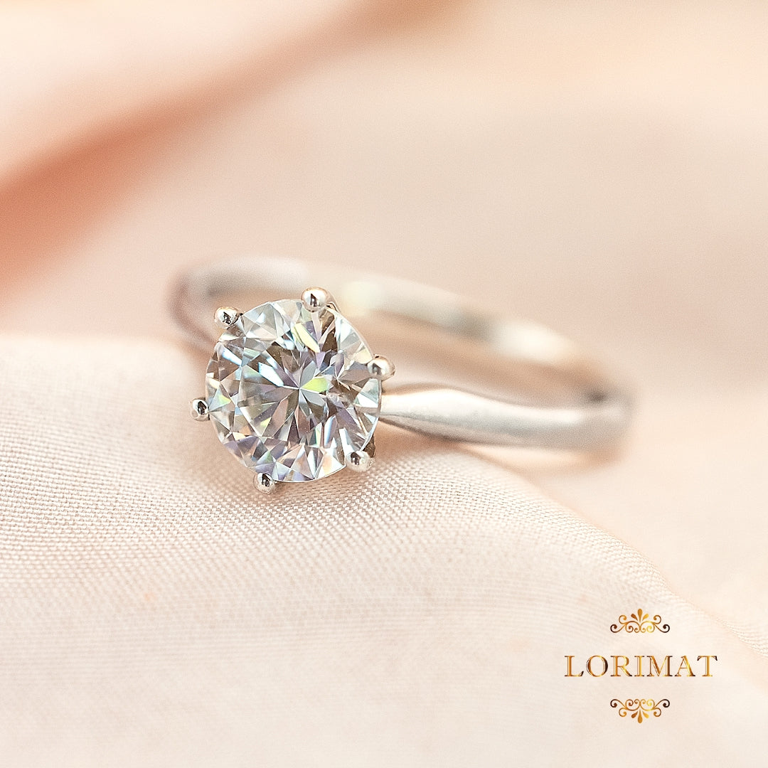 Sterling Silver Round Solitaire Ring