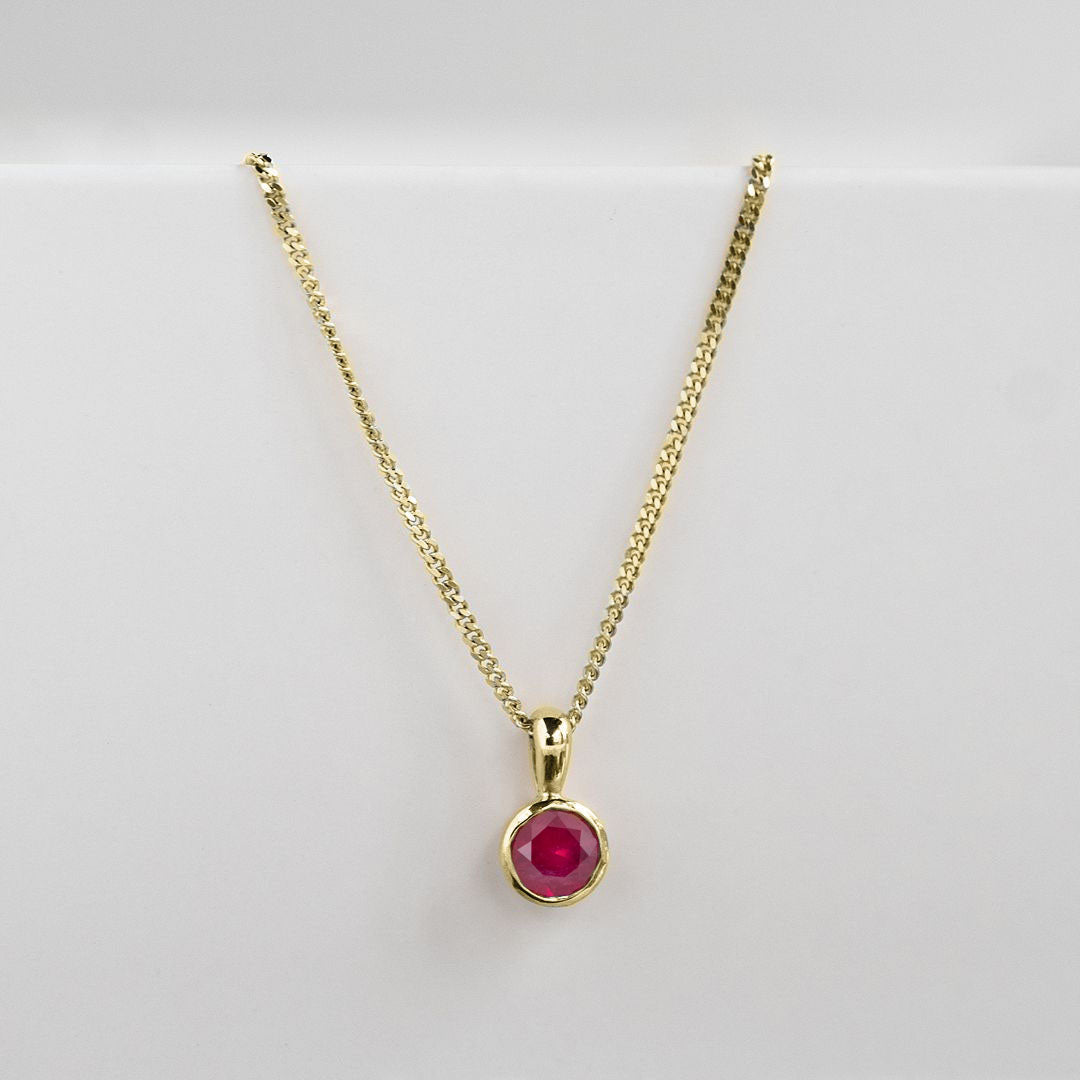 9ct gold Ruby birthstone pendant
