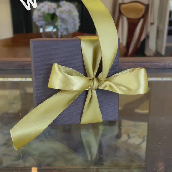 video of toi et moi ring