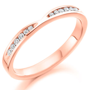 Diamond Wedding Ring with Curve