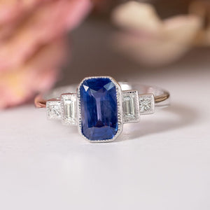 18ct White Gold Art Deco Style Sapphire and Diamond Ring.