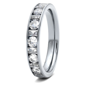 18ct 0.75ct Round Brilliant and Baguette Cut Diamonds in Channel Setting Wedding ring.  18ct Yellow/Red/White Gold, also available in Platinum.  Diamond coverage 50%  Total Diamond Weight 0.75ct.