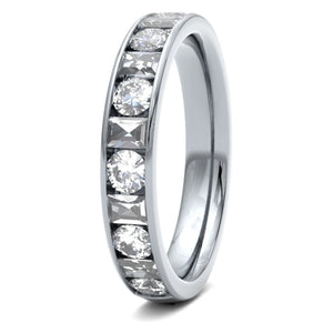 18ct 1.00ct Round Brilliant and Baguette Cut Diamonds in Channel Setting Wedding ring.  18ct Yellow/Red/White Gold, also available in Platinum.  Diamond coverage 50%  Total Diamond Weight 1.00ct. 